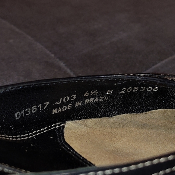 EUC COLE HAAN CITY BLACK LEATHER SLIP-ON MULES POINTED TOE 2½" KITTEN HEELS 6½B - Picture 4 of 14